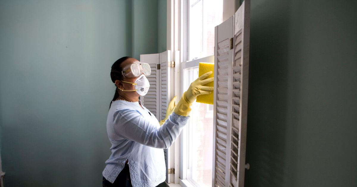 How to Ensure OSHA Compliance With Comprehensive Cleaning Services
